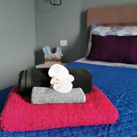 Viole Di Mare Guest House Сан-Леоне Экстерьер фото