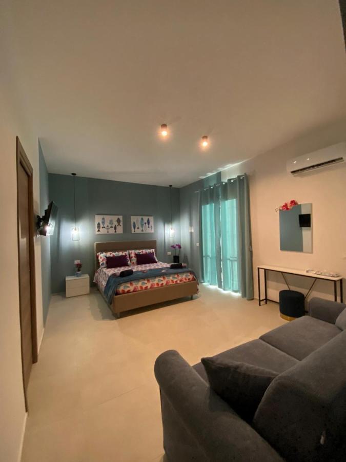 Viole Di Mare Guest House Сан-Леоне Экстерьер фото